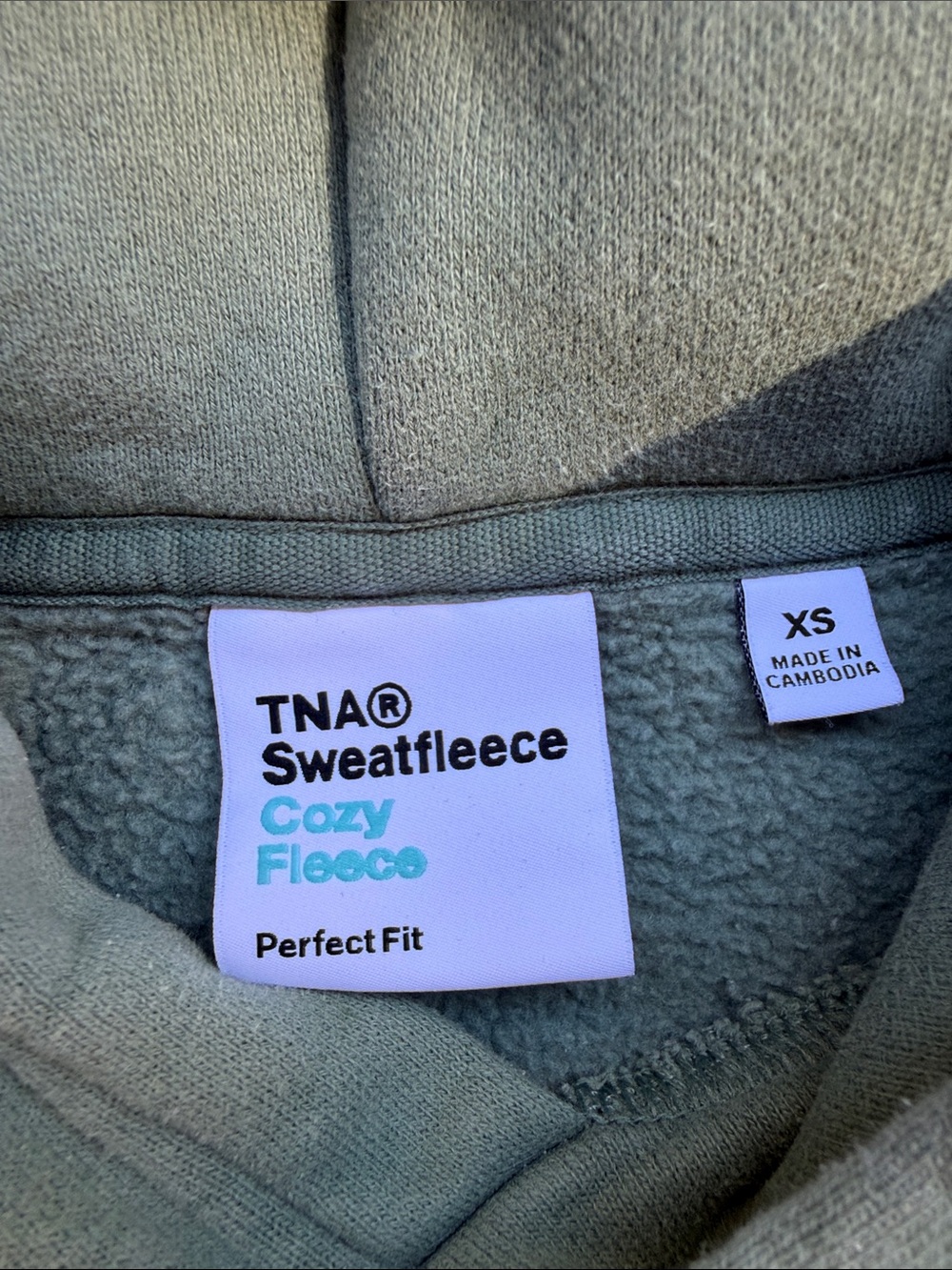 TNA sweatfleece hooded sweatshirt - Picture 2 of 3